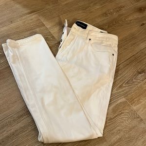 Thom Sweeney white Italian made jeans